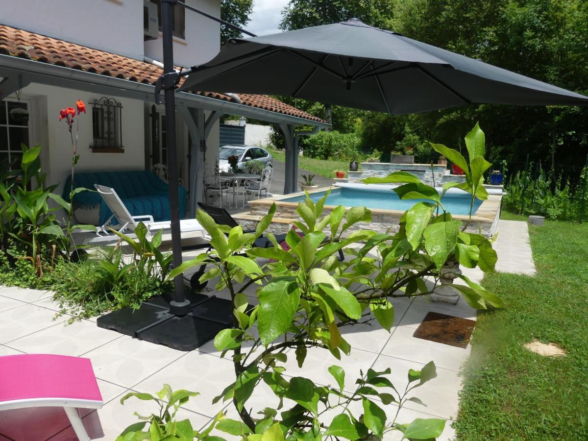 Toki Eder: Marisol's Heated Pool Retreat Near Bayonne and Hossegor Villa Saint-Martin-de-Seignanx Exterior photo